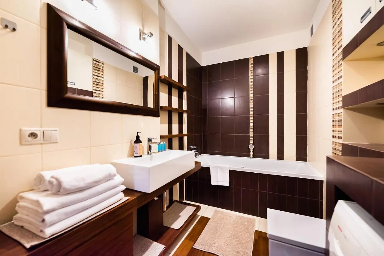 Bemowo Green Wood Apartment Varsovie